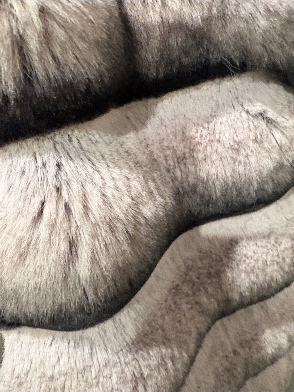 Plush Faux Fur Puffer Vest - Light Gray - Picture 8 of 8